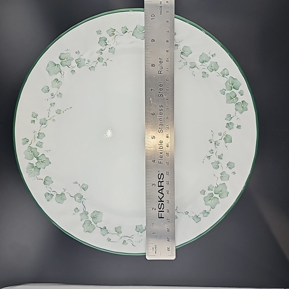 CALLAWAY Corelle by Corning Green Ivy 19-2217F - 10.25in Salad Plate - Picture 3 of 7